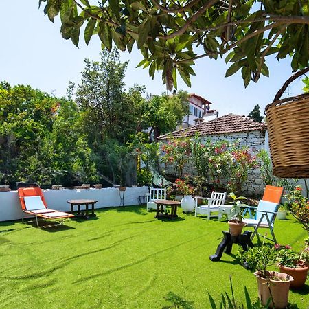 Pela Veranda Exquisite Suites ネオス・マルマラス エクステリア 写真