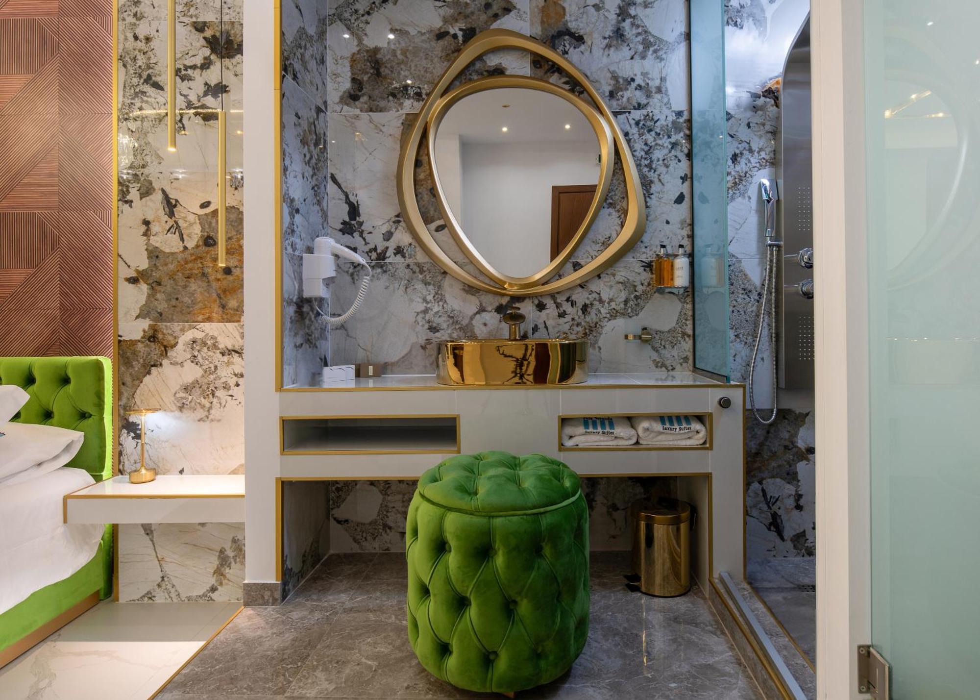 Pela Veranda Exquisite Suites ネオス・マルマラス エクステリア 写真