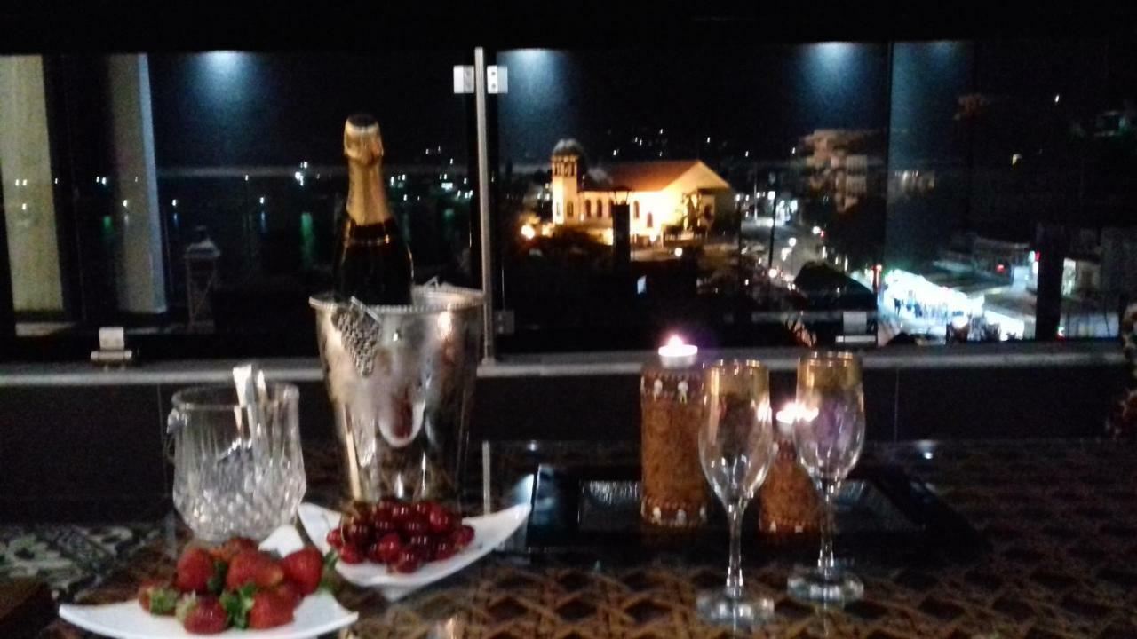 Pela Veranda Exquisite Suites ネオス・マルマラス エクステリア 写真