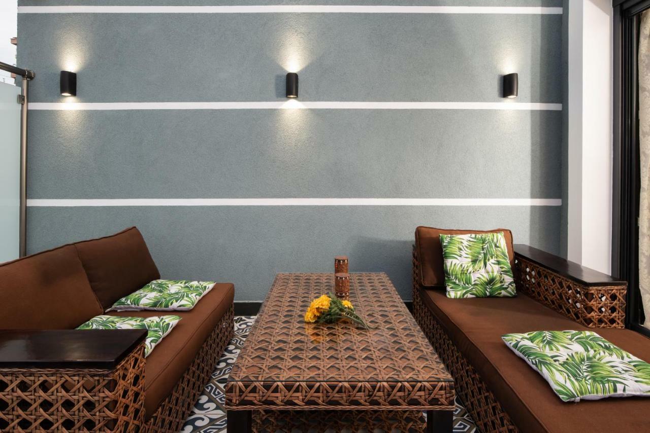 Pela Veranda Exquisite Suites ネオス・マルマラス エクステリア 写真