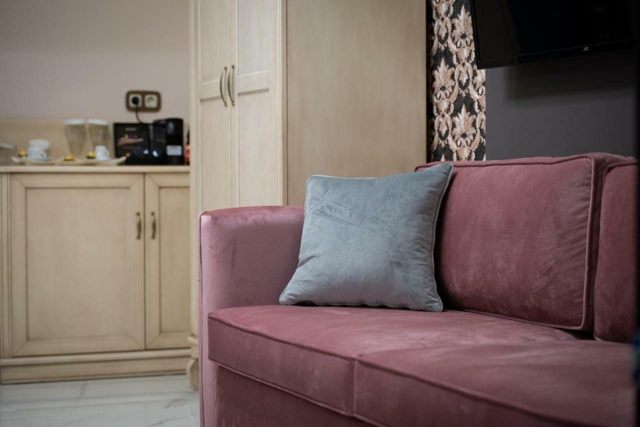Pela Veranda Exquisite Suites ネオス・マルマラス エクステリア 写真