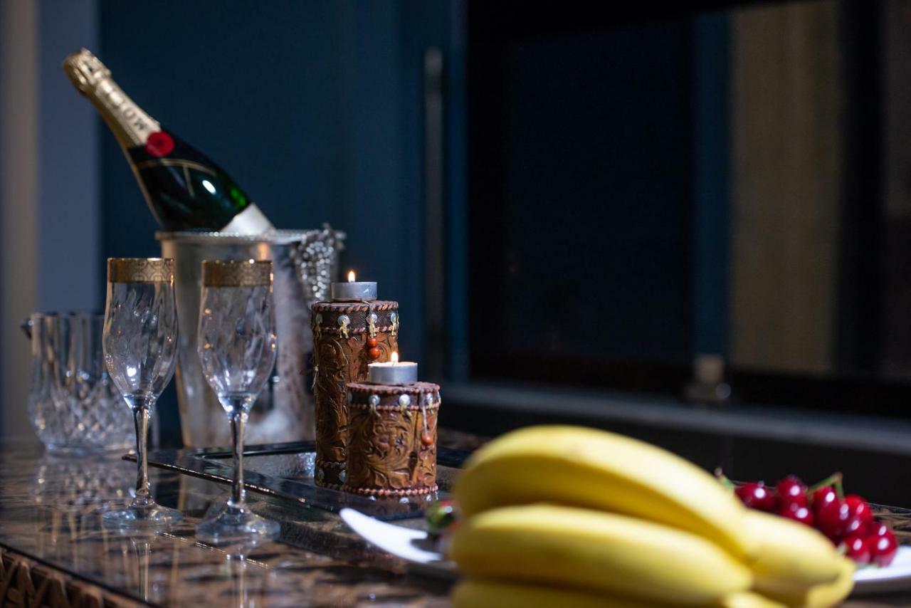 Pela Veranda Exquisite Suites ネオス・マルマラス エクステリア 写真