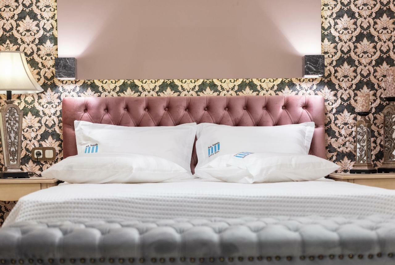 Pela Veranda Exquisite Suites ネオス・マルマラス エクステリア 写真